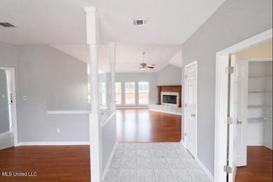 Welcome to your own private retreat. This 2,300+ square foot - photo 5