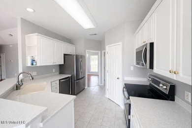 Welcome to your own private retreat. This 2,300+ square foot - photo 9