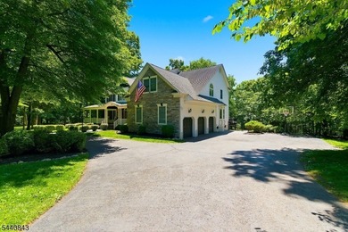 Located in the sought-after High Crest Lake section of West - photo 2