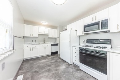 Quiet tree lined street this 3BR/2BA ranch home is located in a - photo 8