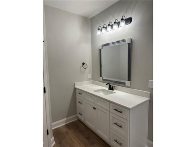 If you're looking for a brand new, one-level home on a large lot - photo 14