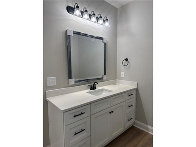If you're looking for a brand new, one-level home on a large lot - photo 15