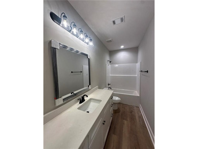 If you're looking for a brand new, one-level home on a large lot - photo 20