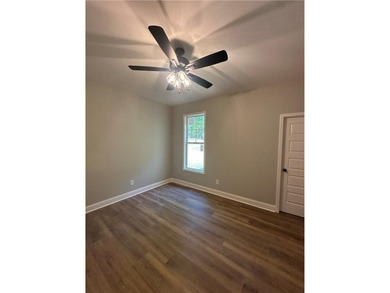 If you're looking for a brand new, one-level home on a large lot - photo 21