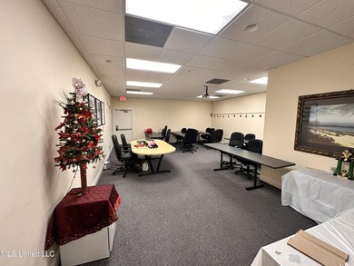 Exceptional Investment Opportunity: Premier Professional Office - photo 22