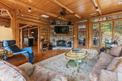 Private, Brown County Custom log home w/3bed/3.5bath, 3 car - photo 22