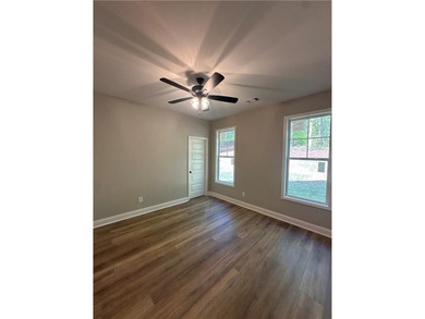 If you're looking for a brand new, one-level home on a large lot - photo 22