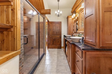 Private, Brown County Custom log home w/3bed/3.5bath, 3 car - photo 28