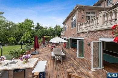 MAJESTICALLY SET ON 2 MANICURED ACRES, THIS BRICK COLONIAL MANOR - photo 41