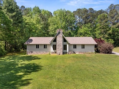 Beautiful home featuring 4 oversized bedrooms and 3.5 baths - photo 1
