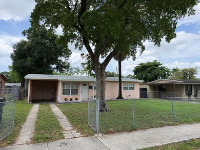 Beautiful 2/1 with carport - shed - with w/d hookups - two - photo 1