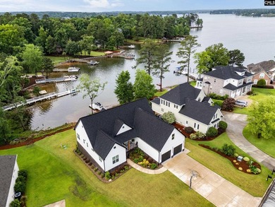 SEE VIRTUAL TOUR. Welcome to 52 Melrose Place in the highly - photo 3