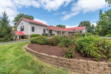 (private lake, pond, creek) Home For Sale in Bloomington Indiana