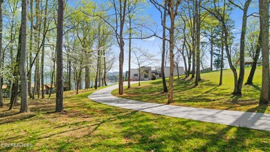 Waterfront Architectural Masterpiece Priced BELOW appraised - photo 7