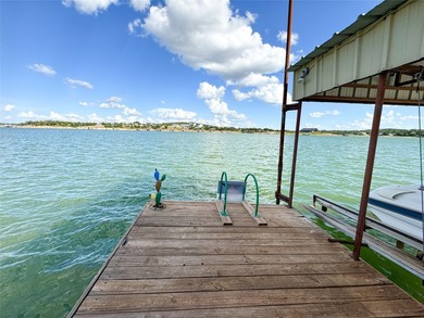 Oh, the Views! Don't miss this desirable waterfront 2-bedroom - photo 12