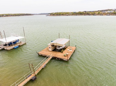 Oh, the Views! Don't miss this desirable waterfront 2-bedroom - photo 19