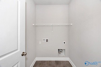 Low maintenance living in an active community! Single level - photo 22