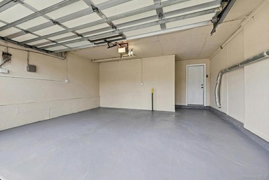 We invite you to explore 341 Green Court, a renovated gem - photo 24