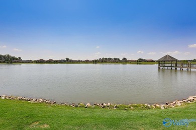 Low maintenance living in an active community! Single level - photo 30