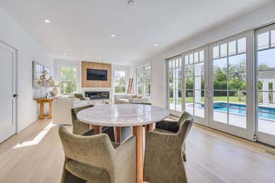 A brand-new Southampton Village traditional with the clean lines - photo 4