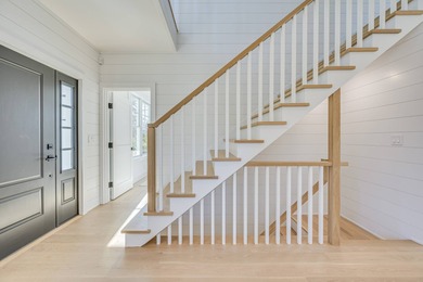 A brand-new Southampton Village traditional with the clean lines - photo 10