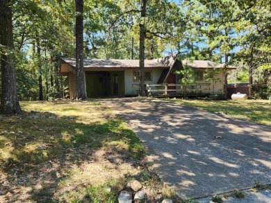 Lake Home For Sale in Cherokee Village, Arkansas