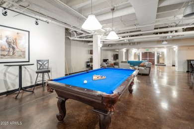 *OWNERS WILL PAY FIRST 2 MONTH'S HOA FEES* Welcome to the North