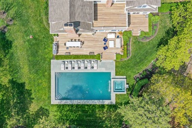 This luxurious 9,770 square foot home has every amenity and - photo 27