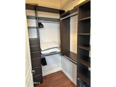 *OWNERS WILL PAY FIRST 2 MONTH'S HOA FEES* Welcome to the North