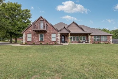 (private lake, pond, creek) Home For Sale in Coweta Oklahoma