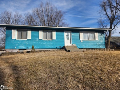 welcome to this 3 bedroom 1 ranch move in ready with appliances