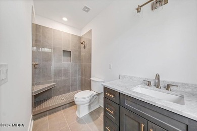 $25,000 BUYER INCENTIVE for closing before 8/30/26. Stunning - photo 24