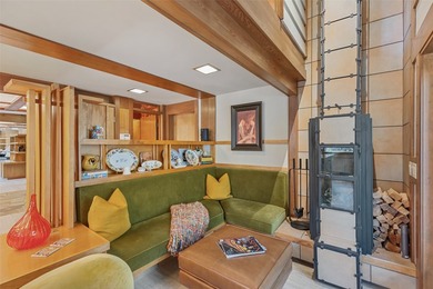 Welcome to The Fox Estate: A Living Masterpiece of Mountain - photo 26