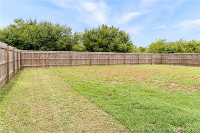 Welcome to this 3 bed, 2.5 bath located in the highly desired - photo 27