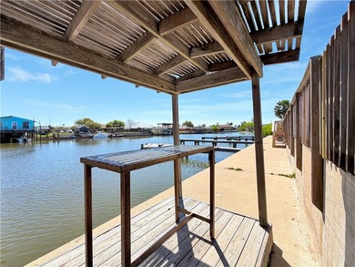 Don't overlook this well-maintained, fully furnished townhome - photo 28