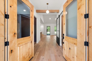 Stunning New Construction Home! This custom home is located in - photo 4