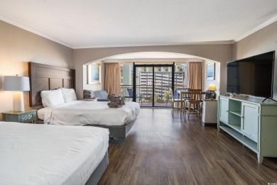 Welcome to this beautiful efficiency condo at The Caravelle