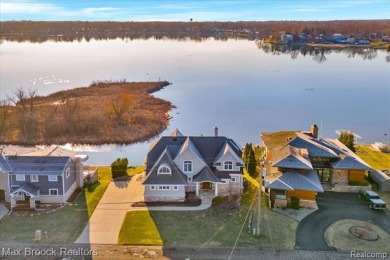Lake Home For Sale in Waterford, Michigan