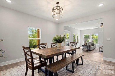 Lake Norman Access Without the Waterfront Price Tag! Bring your - photo 18
