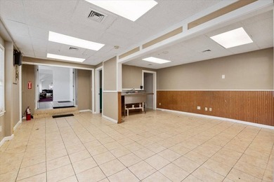 Welcome to Baiting Hollow Commons, a one-of-a-kind commercial - photo 28