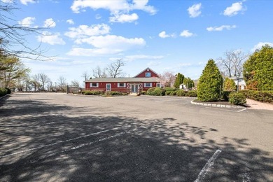 Welcome to Baiting Hollow Commons, a one-of-a-kind commercial - photo 34
