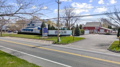 Welcome to Baiting Hollow Commons, a one-of-a-kind commercial - photo 47