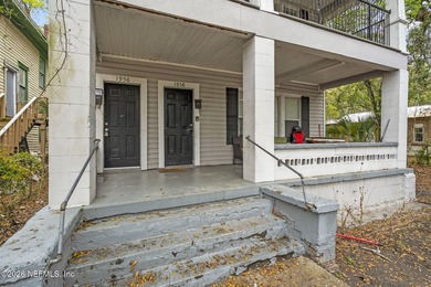 Unlock the potential of this versatile duplex located in a - photo 3