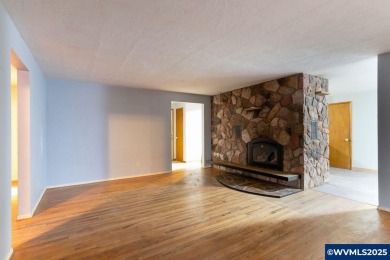 This spacious home nestled in a quiet culdesac, in a highly