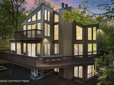 Lake Home For Sale in East Stroudsburg, Pennsylvania