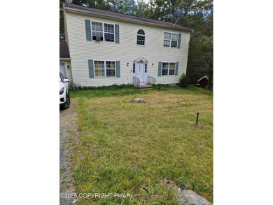Lake Home For Sale in Tobyhanna, Pennsylvania