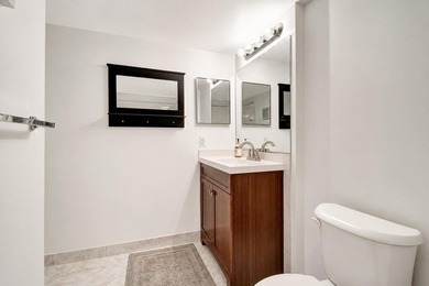 Enjoy South Florida living in this light-filled 2BD/2BA condo in - photo 18