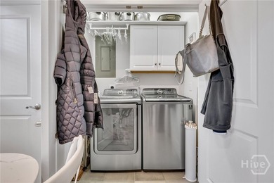 This Is It ~ Luxury within reach - this meticulously reimagined - photo 22