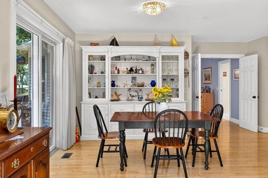 A rare opportunity to own a custom built luxury residence - photo 29