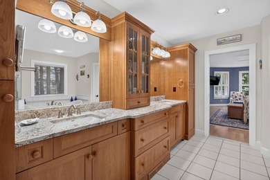 A rare opportunity to own a custom built luxury residence - photo 40